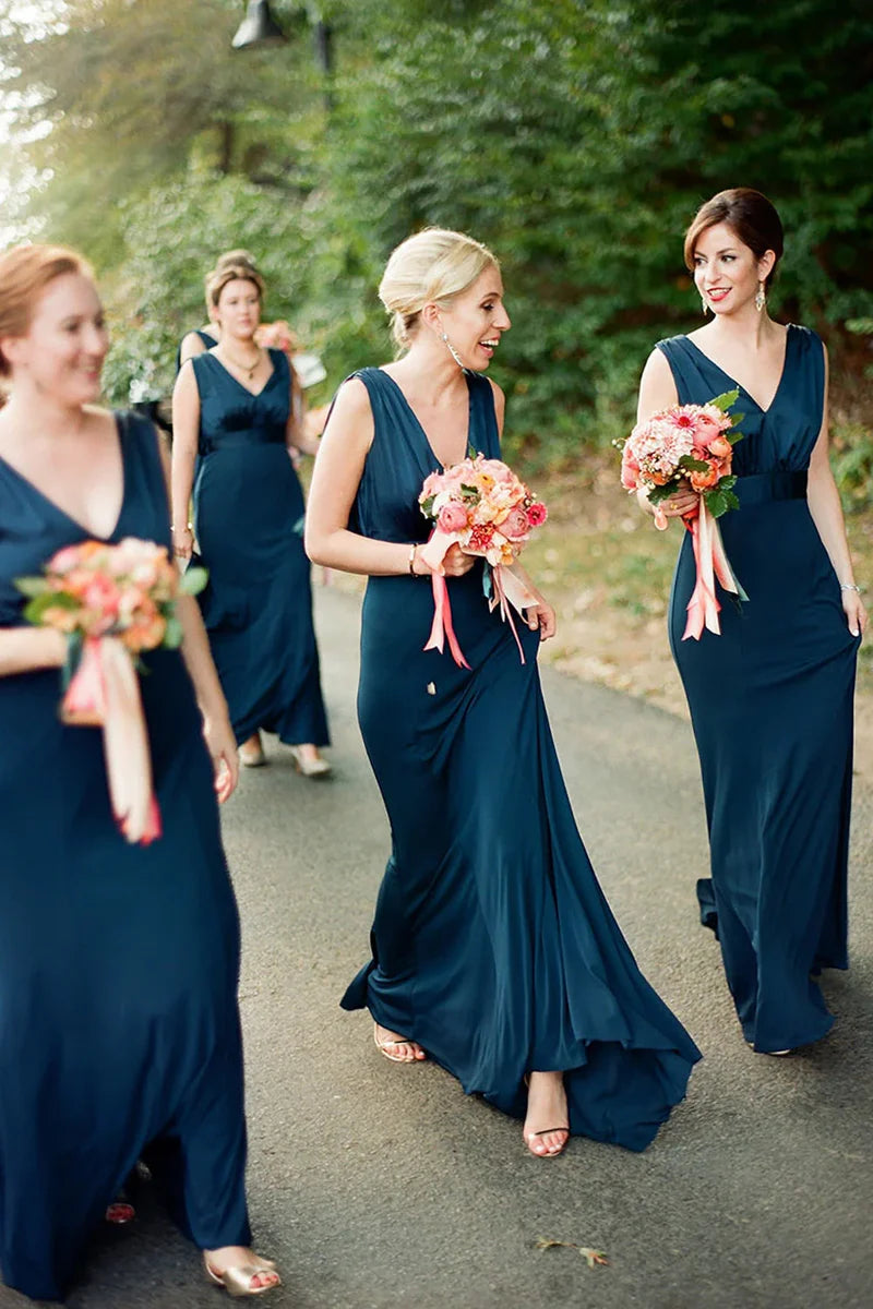 Mermaid V-Neck Floor-length Bridesmaid Dress