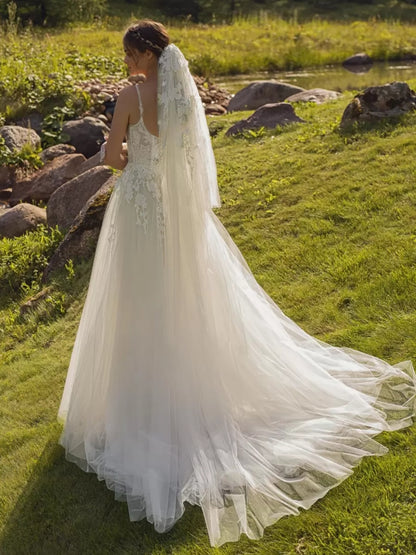 Ivory Wedding Dress Tulle Lace A-Line With Train Natural Waist Sleeveless Square Neck Bride Gown