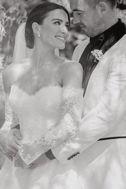 A-Line Sweetheart White Lace Wedding Dresses with Slit