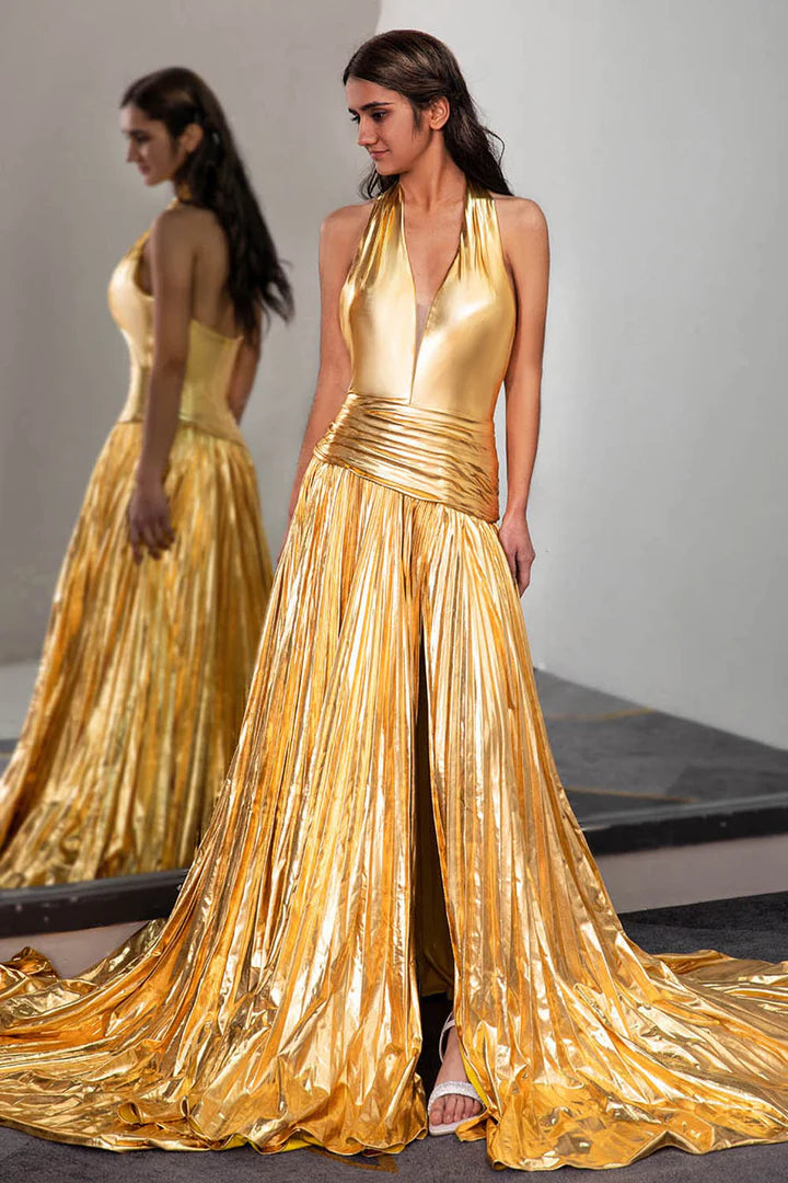 Gold Metallic Halterneck Floor-length Prom Dress Sweep/Brush Train Dresses with Side Slit