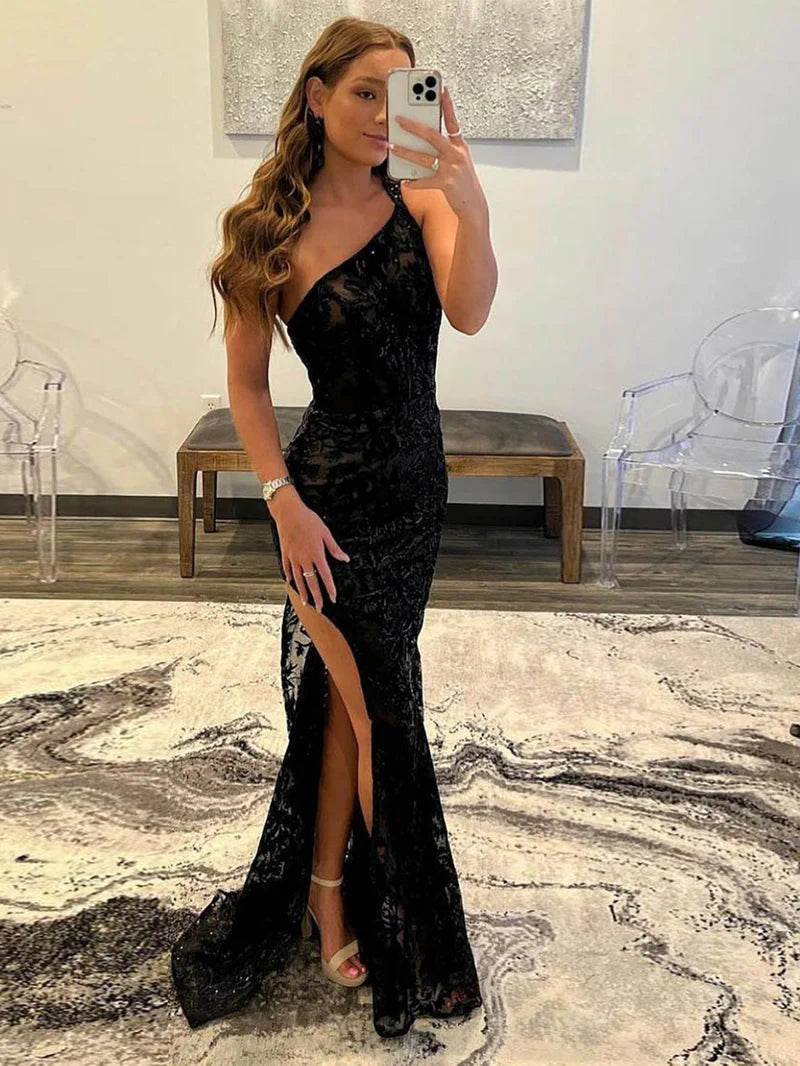 Black Mermaid One Shoulder Lace Prom Dress with Silt