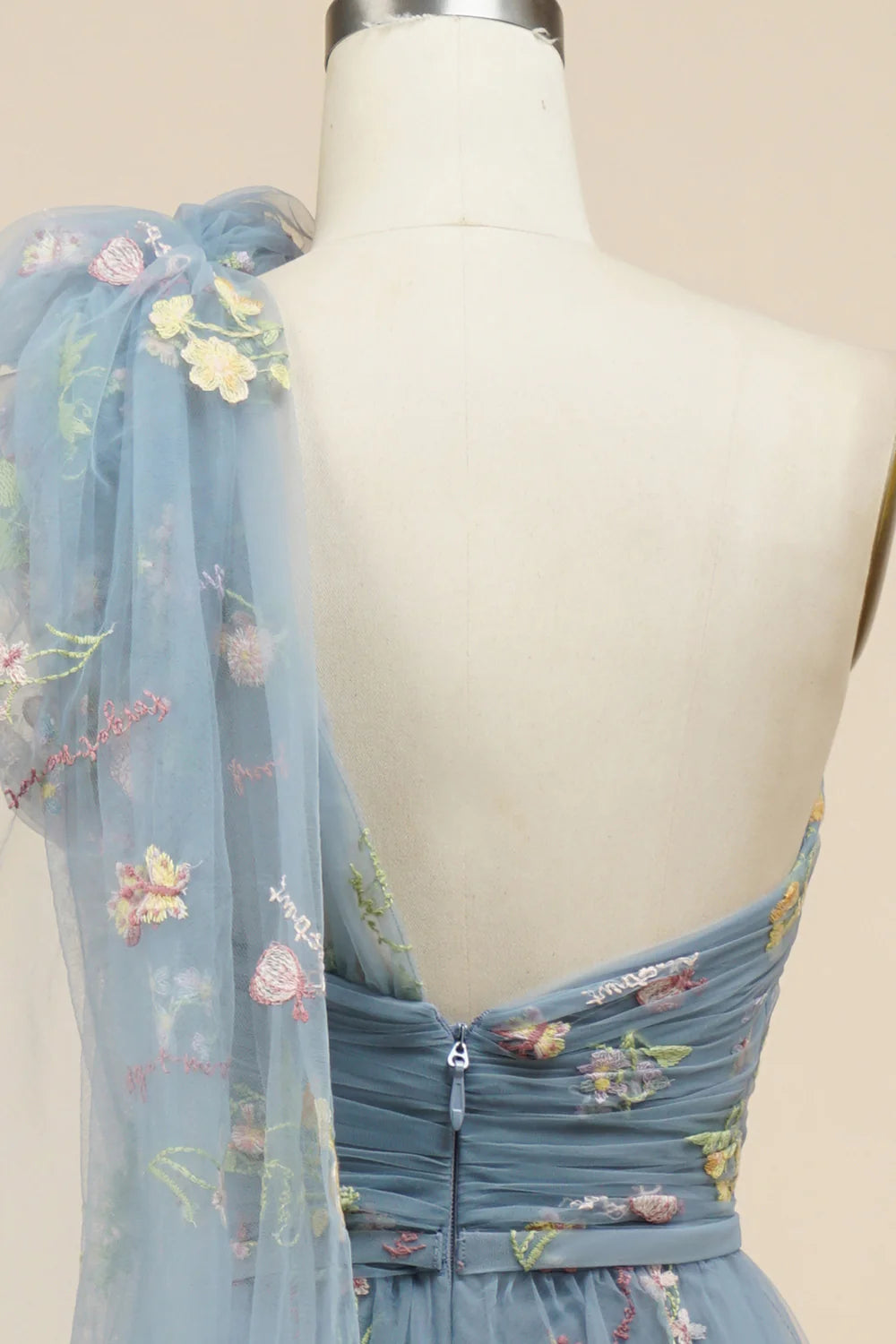 A-Line Grey Blue Tulle Floor-length Prom Dress With Embroidery