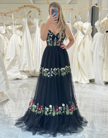 A-Line V-Neck Navy Long Tulle Prom Dress With Embroidery