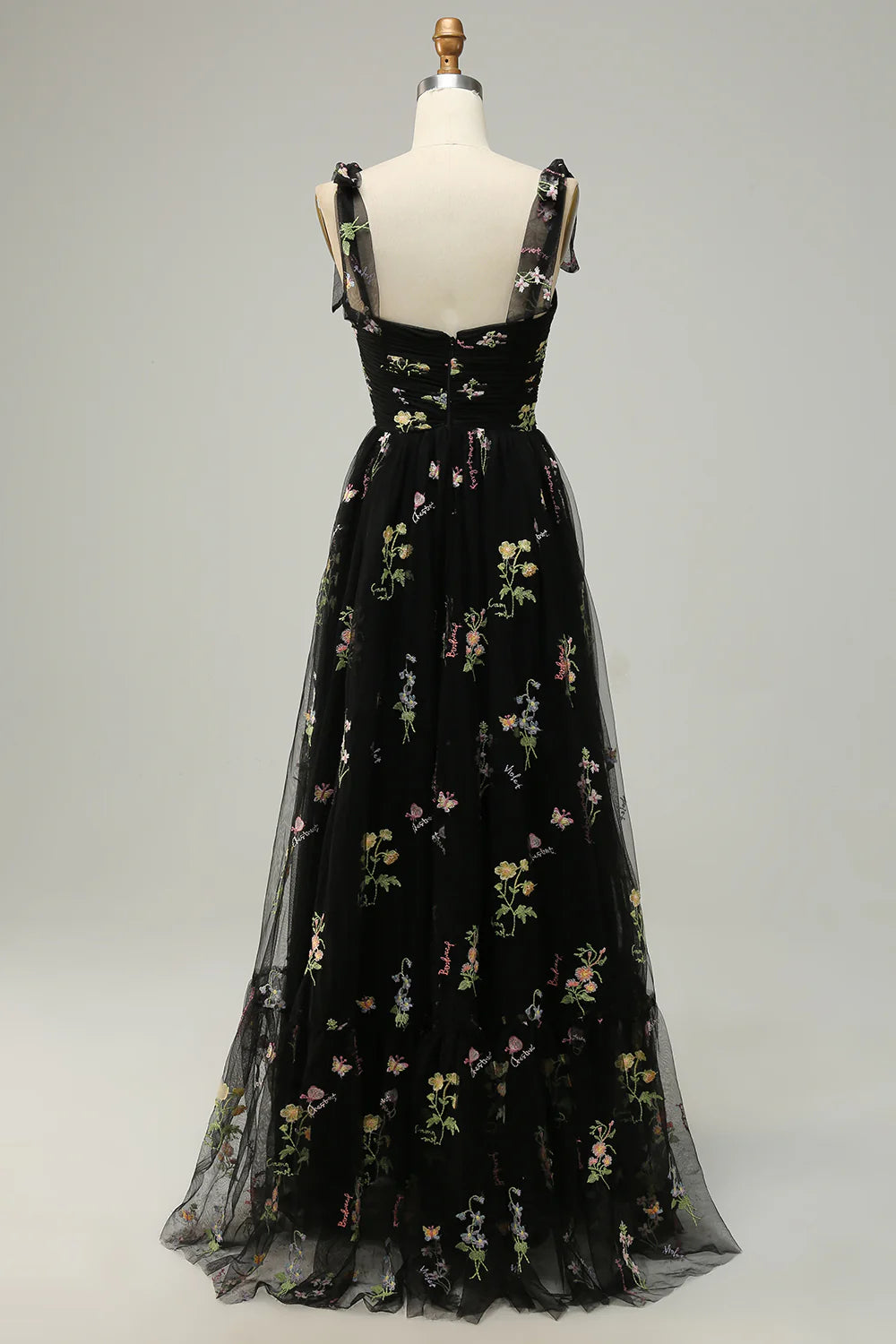 A Line Spaghetti Strap Tulle Prom Dress With Embroidery