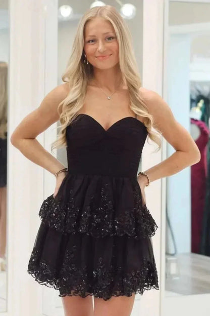 A-Line Lace Black Short Homecoming Dress Sweetheart Spaghetti Straps