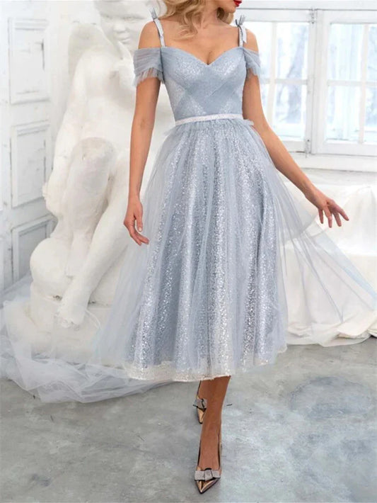 A-Line Princess Off-the-shoulder Short Sleeves Knee-Length Cocktail Dresses With Sequin