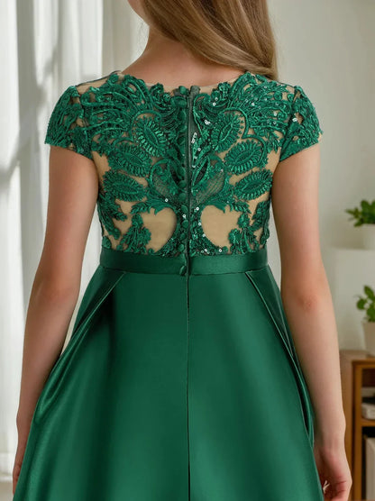 A-Line Princess Short Sleeves Lace Junior Bridesmaid Dresses with Appliques
