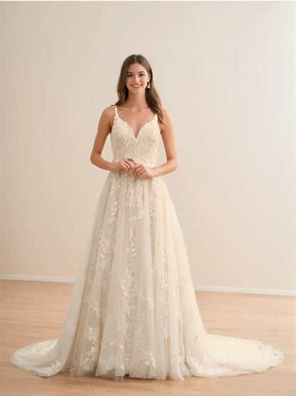 A-Line Princess Spaghetti Straps Sleeveless Long Wedding Dresses with Appliques
