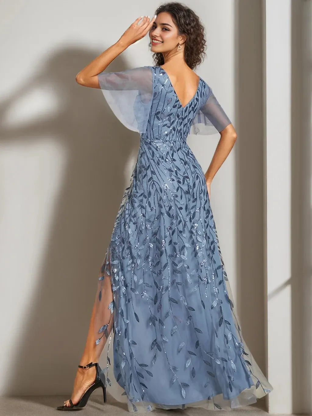 A-Line Princess V-Neck Short Sleeves Asymmetrical Mother Of The Bride Dresses with Sequins