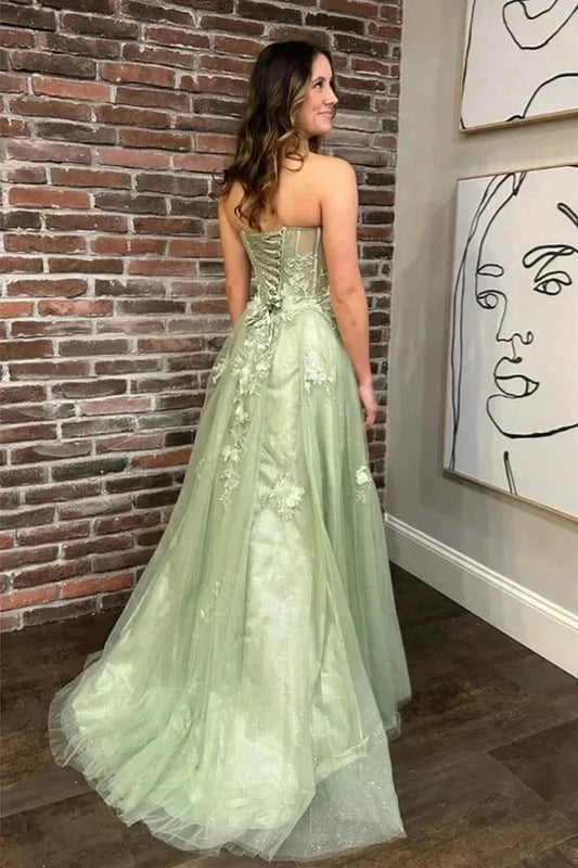 A-Line Sage Dress Tulle Sweetheart Appliques