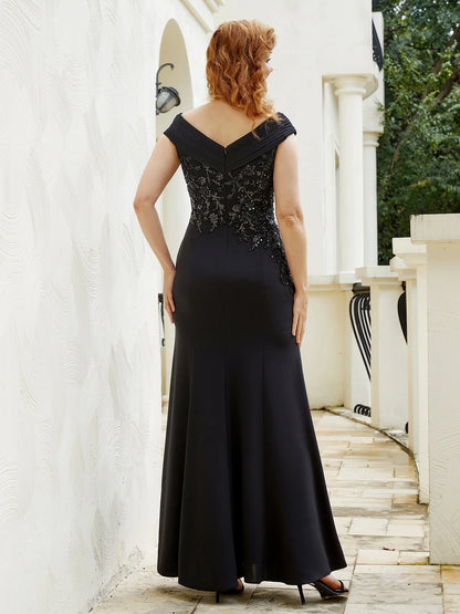 V-neck Cap Sleeve Beaded Cloumn Dress Black Floor-length Mother of the Bride Dresse