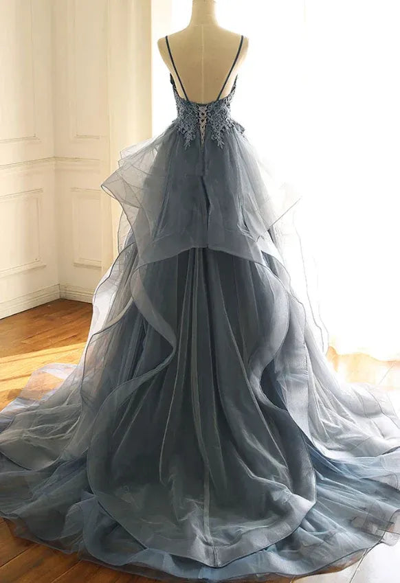 Alluring A Line V Neck Sleeveless Tulle Appliques Chapel Train Prom Dress