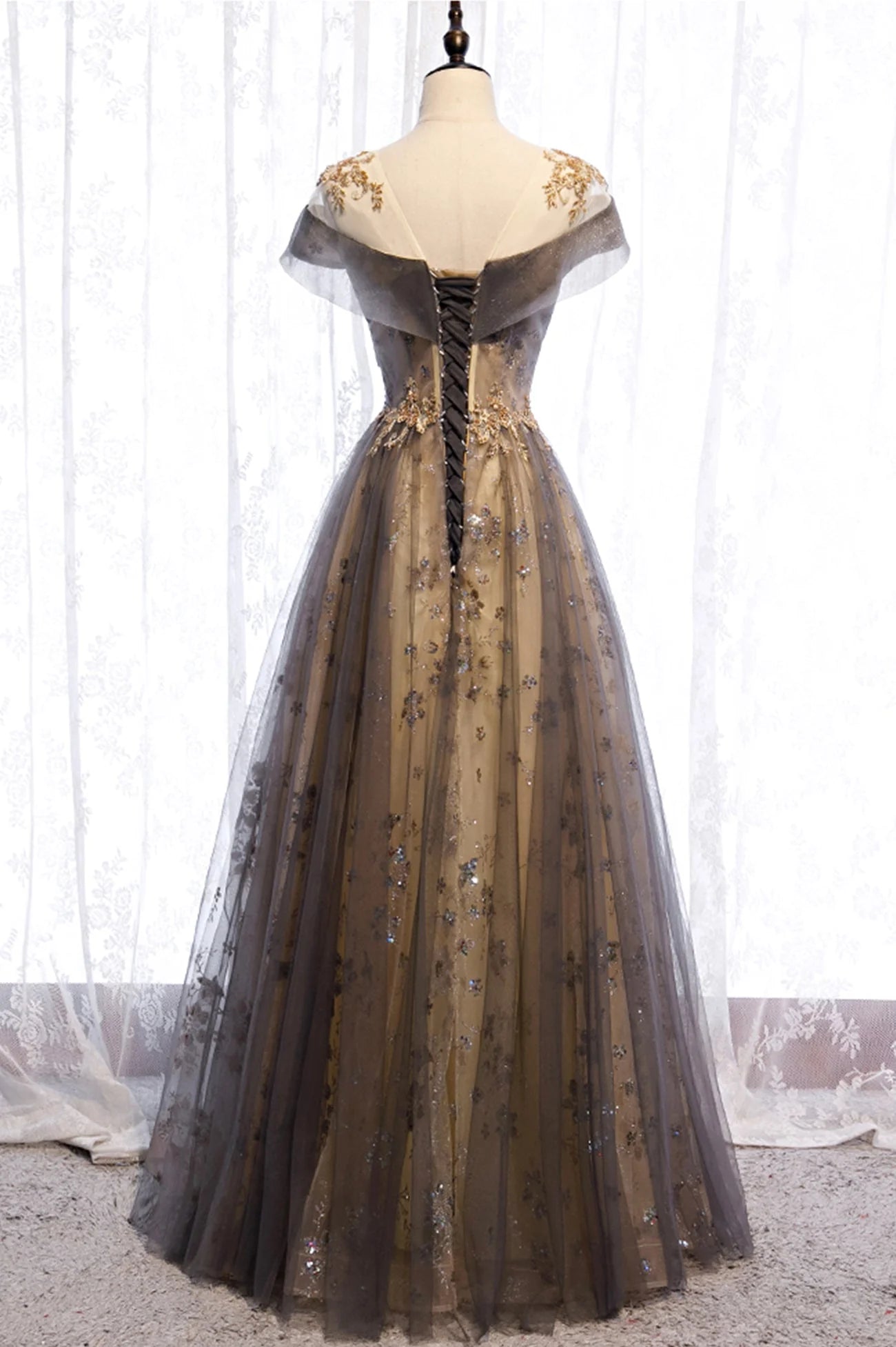 Beautiful A-Line Scoop Neck Sleeveless Lace Up Floor-Length Prom Dress