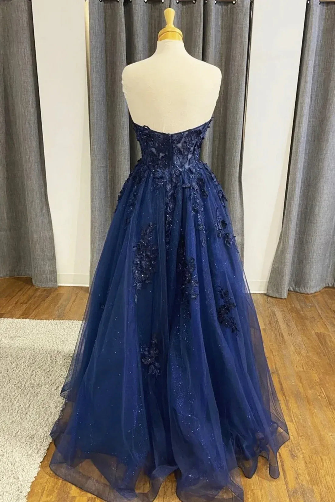 Beautiful A-Line Strapless Sleeveless Zipper Up Sweep/Brush Train Prom Dress