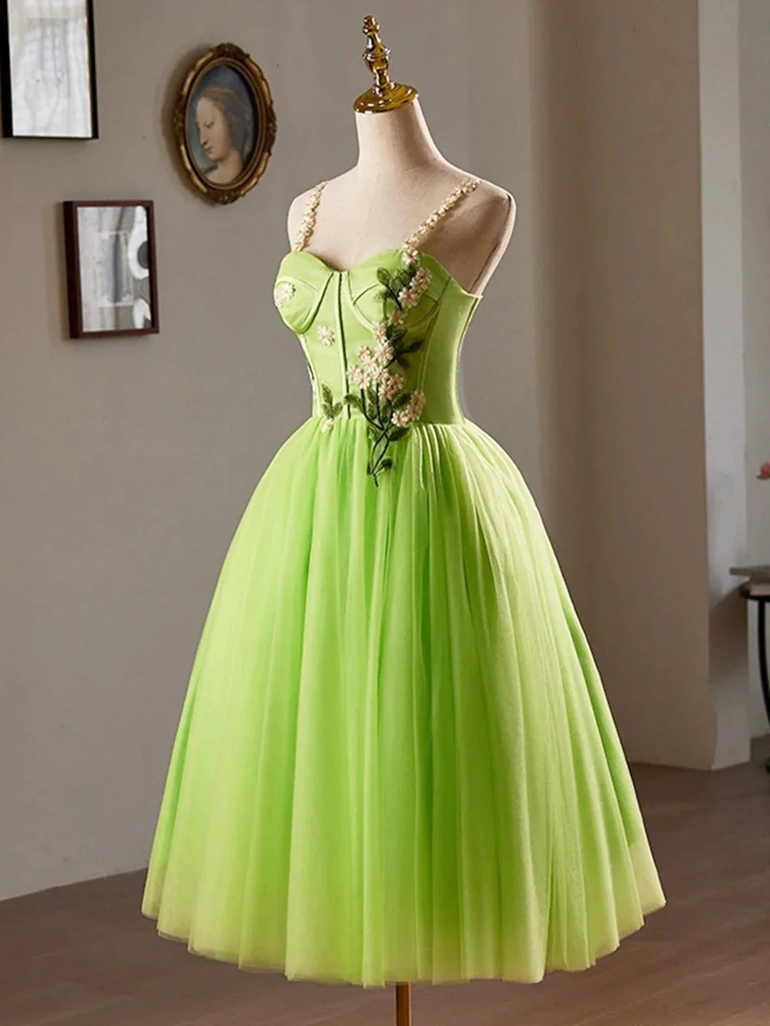 Beautiful Green Lace Flower Short Party Dress Lovely Spaghetti Straps Sleeveless Backless Evening Dress