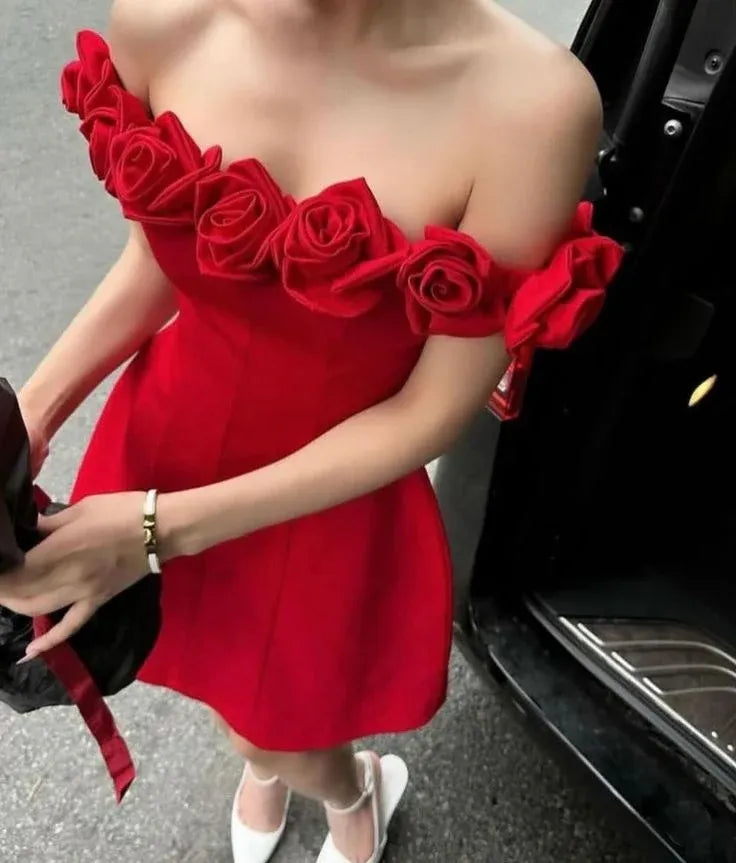 Beautiful Princess Off Shoulder Sleeveless Satin Rose Short Mini Homecoming Dress