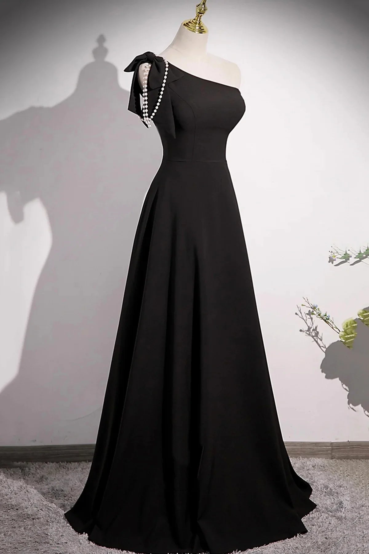 Black A-Line Long Prom Dress Simple One Shoulder Party Dress