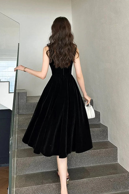 Black Velvet Pearl Short Party Dress Lovely A-Line Evening Dress