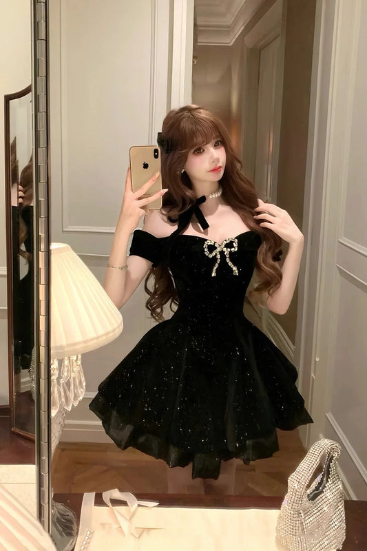 Black Velvet Short A-Line Prom Dress Lovely Off the Shoulder Party Dress