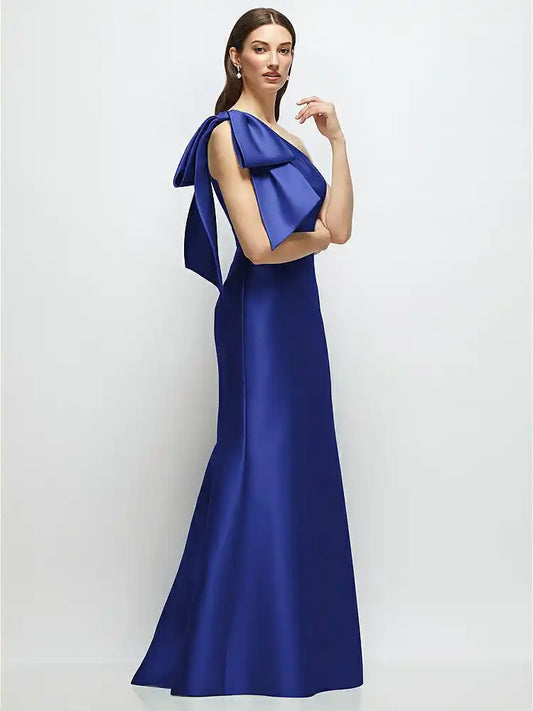 Bow One-Shoulder Satin Trumpet Gown in Lilac Haze