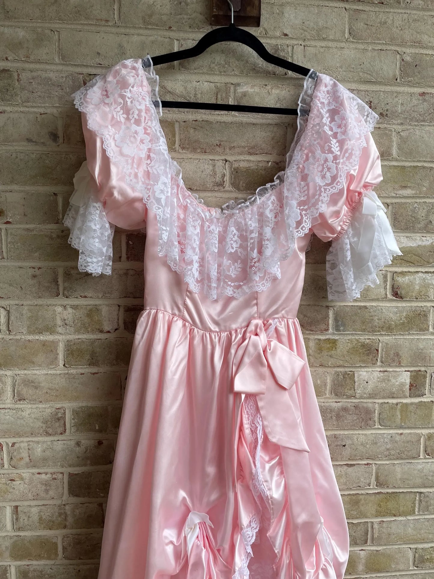 Budget Romantic A-Line Round Neck Ruffled Lace Satin Pink High-Low Prom Dress