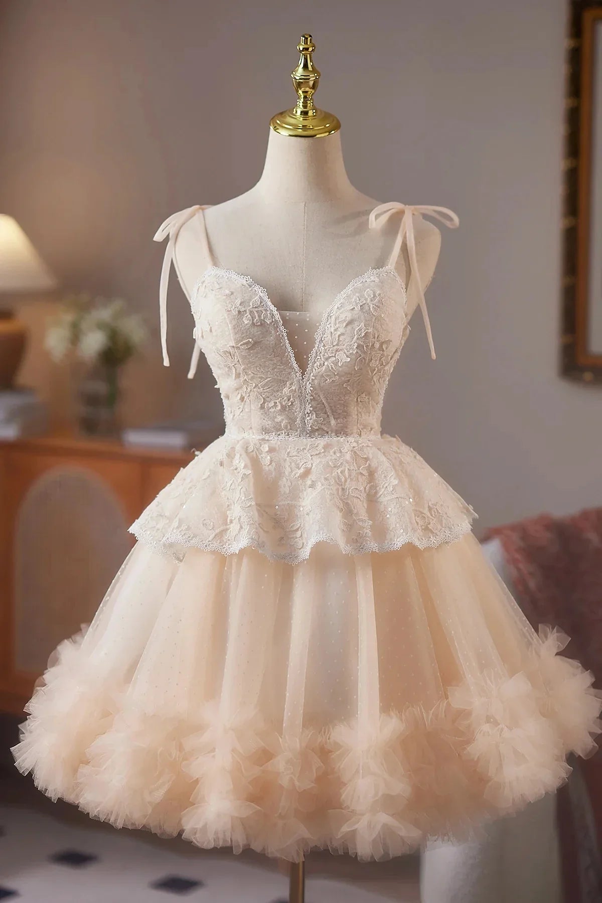 Champagne Tulle Lace Short Prom Dress Lovely A-Line Party Dress
