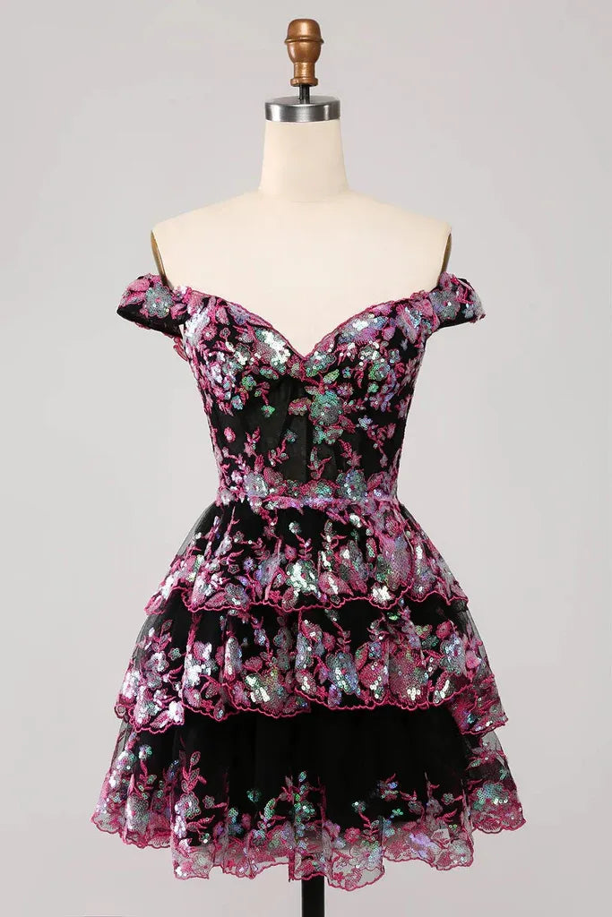 Charming A-Line Sweetheart Spaghetti Strap Closed Back Short Homecoming Dress