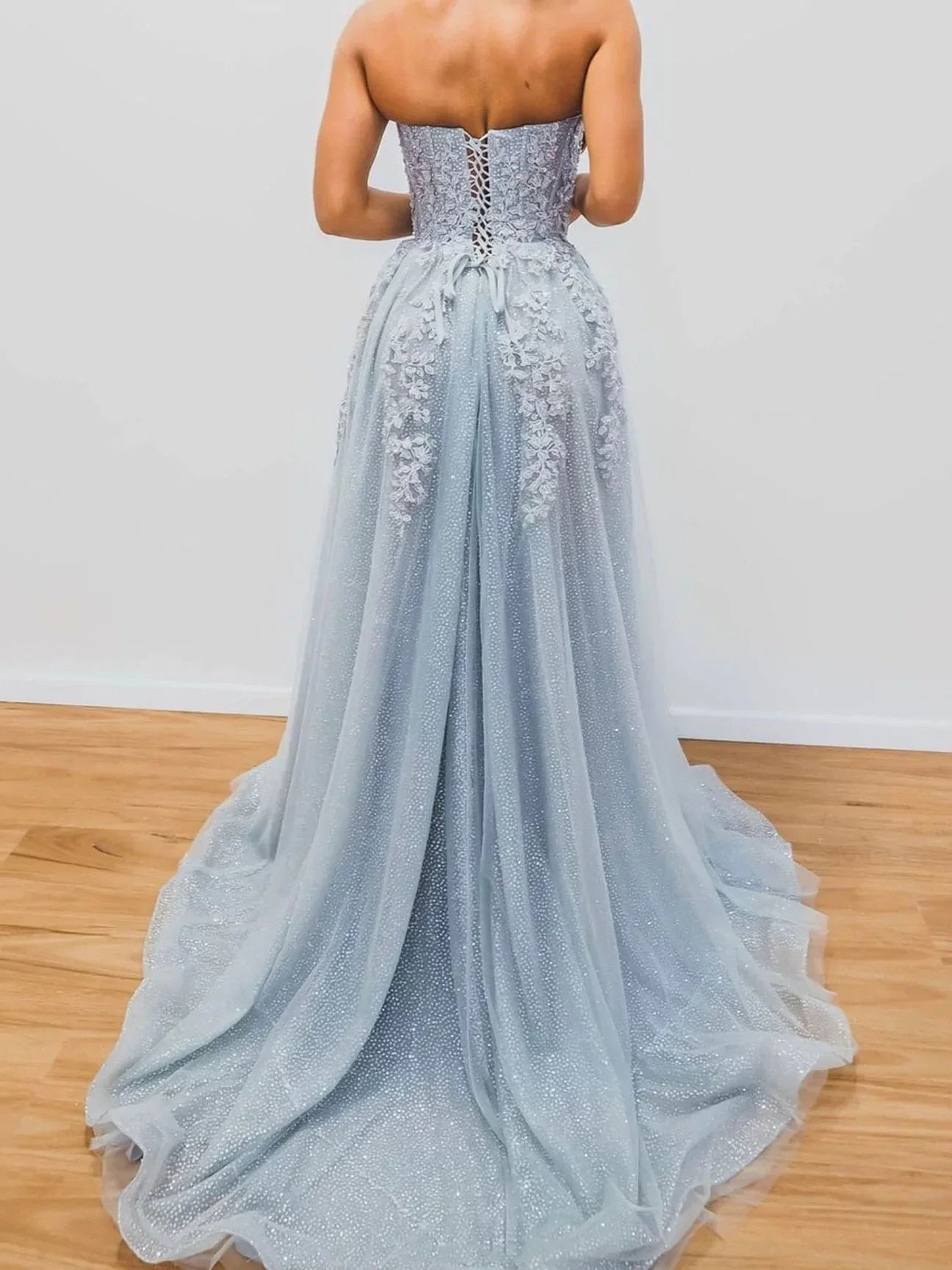 Charming A-Line Sweetheart Neck Sleeveless Lace Up Sweep/Brush Train Prom Dress