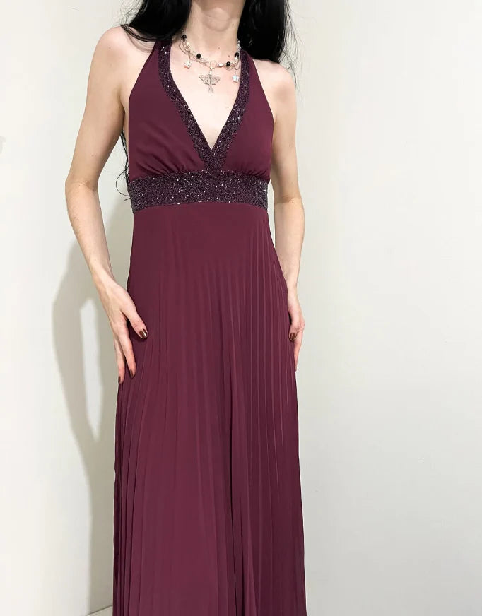 Charming A Line Halter Neck Sleeveless Open Back Floor-Length Prom Dresses