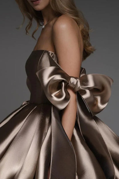 Chic A-Line Off Shoulder Sleeveless Pleated Satin Short-Mini Homecoming Dress