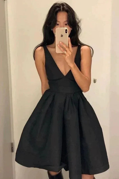 Chic Fit-and-Flare Spaghetti-Strap Deep-V Satin Black Midi Evening Dress for Women