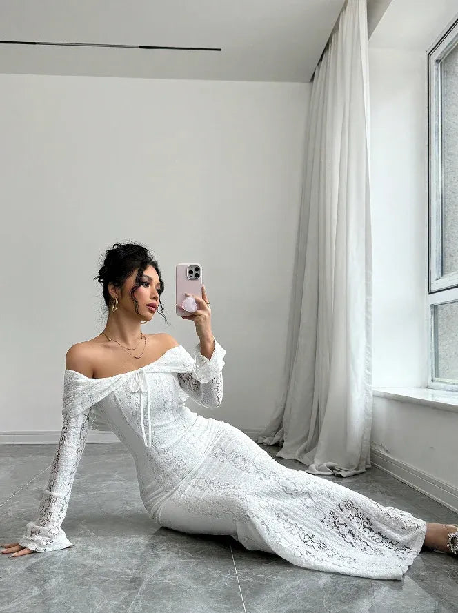 Chic Mermaid Off-the-Shoulder Long-Sleeve Lace-Accented White Maxi Prom Dress for Women Custom