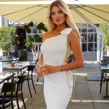 Chic Mermaid One-Shoulder Sleeveless Chain-Accent White Long Prom Dress for Women For Sale