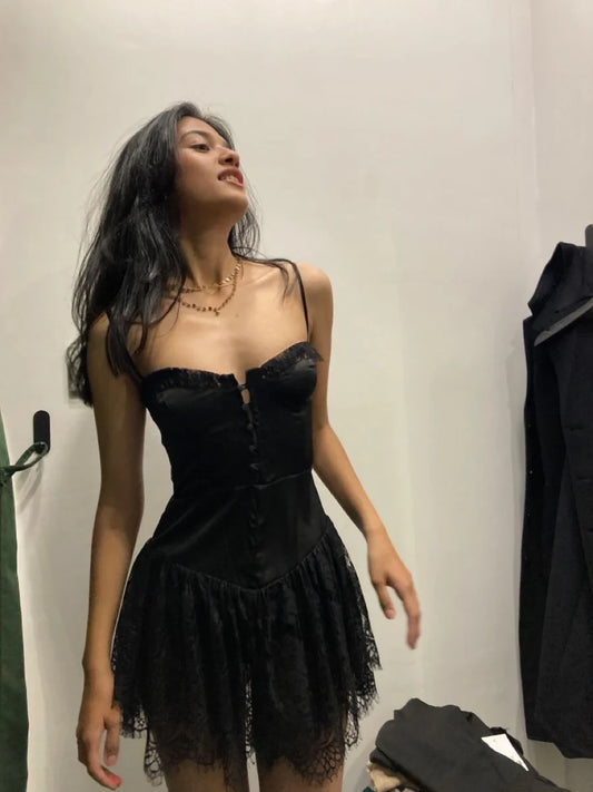 Chic A-Line Sweetheart Corset Lace Black Mini Homecoming Dress With Buttons