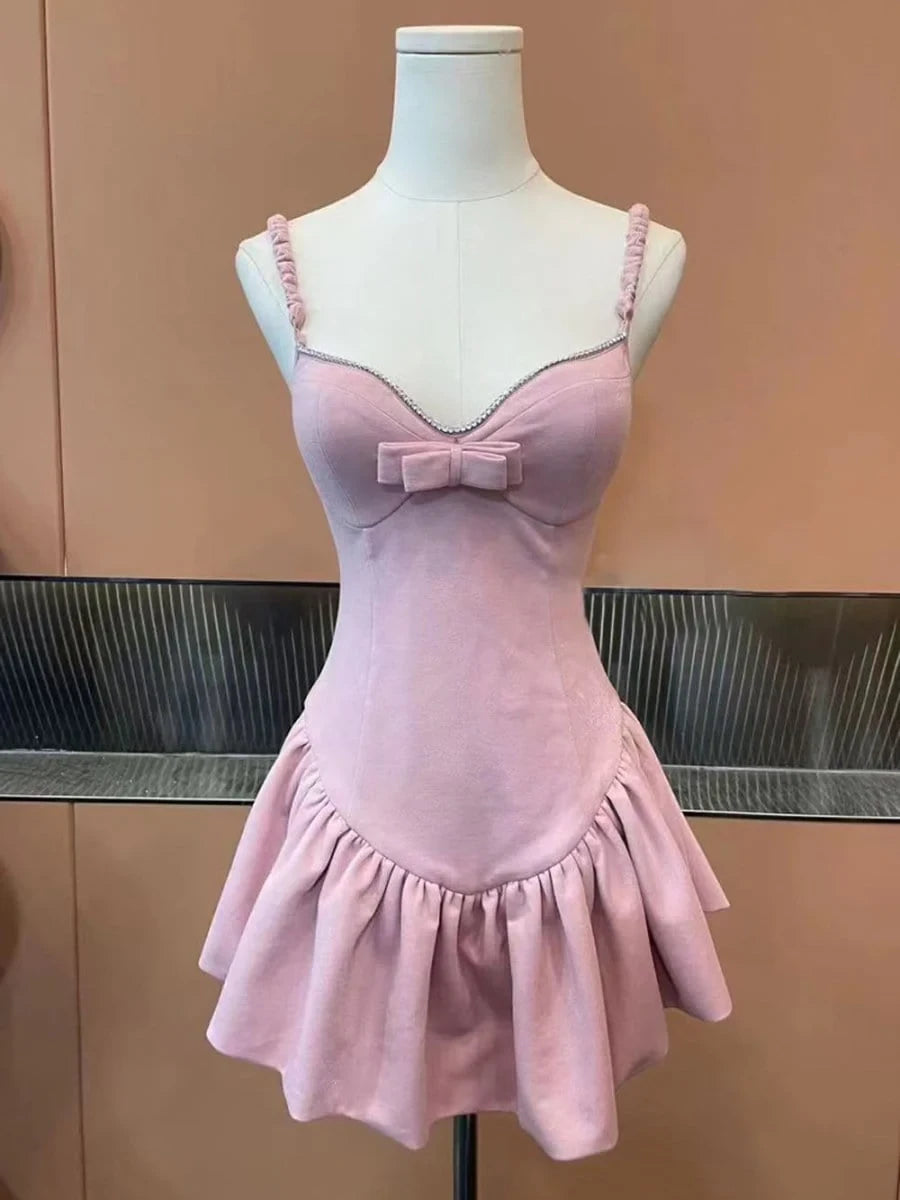 Chic A-Line Sweetheart Ruffled Bow Pink Mini Homecoming Dress With Rhinestones