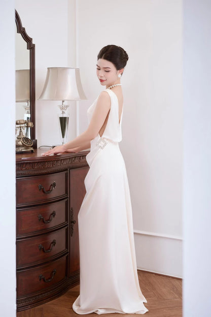 Chic Sheath Boat Neck Draped Embellished Ivory Floor-Length Prom Dress