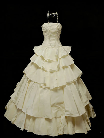 Classic Ball Gown Strapless Sweetheart Sleeveless Zip Back Floor-Length Wedding Dress