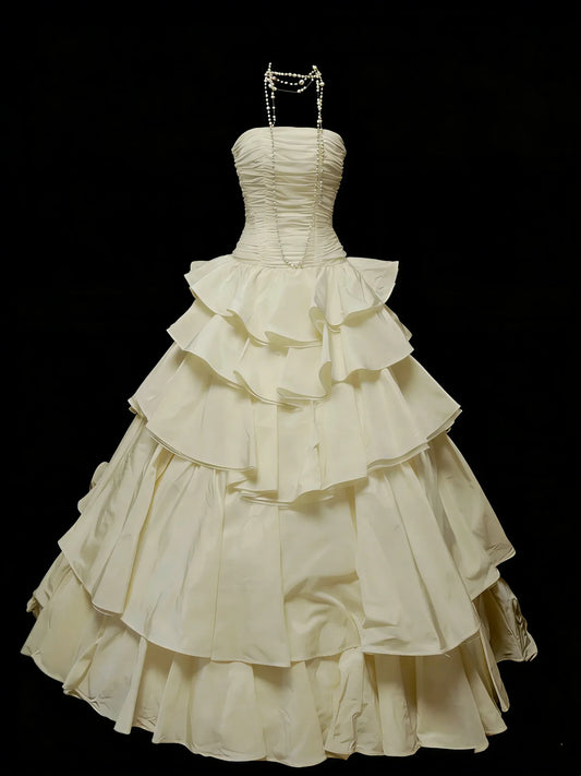 Classic Ball Gown Strapless Sweetheart Sleeveless Zip Back Floor-Length Wedding Dress