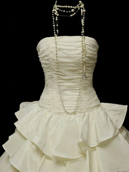 Classic Ball Gown Strapless Sweetheart Sleeveless Zip Back Floor-Length Wedding Dress