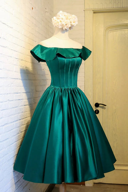 Cute A-Line Off the Shoulder Sleeveless Lace Up Knee Length Prom Dress