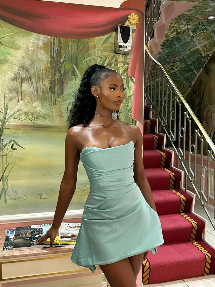 Cute A-line Strapless Sleeveless Satin Pleated Short-Mini Homecoming Dress