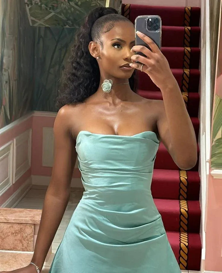 Cute A-line Strapless Sleeveless Satin Pleated Short-Mini Homecoming Dress
