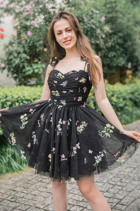 Cute Short Tulle Embroidery Homecoming Dress