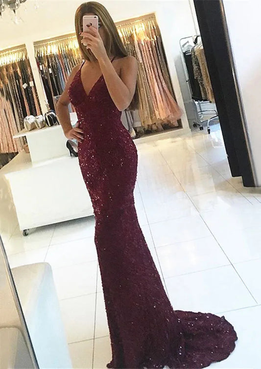 Dazzling Sequin Long Evening Dress Burgundy Halter-Neck Sleeveless Party Gown for Women