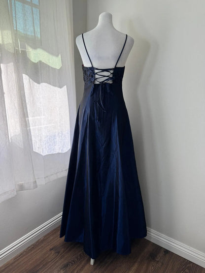 Discount Elegant A-Line Spaghetti-Strap Floral Navy Blue Floor-Length Prom Dress