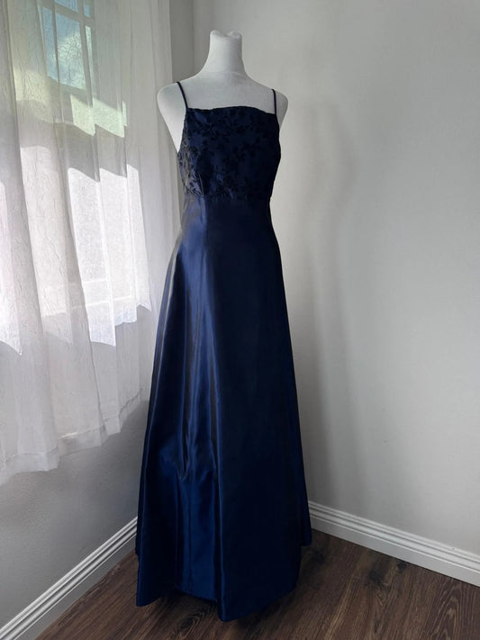 Discount Elegant A-Line Spaghetti-Strap Floral Navy Blue Floor-Length Prom Dress