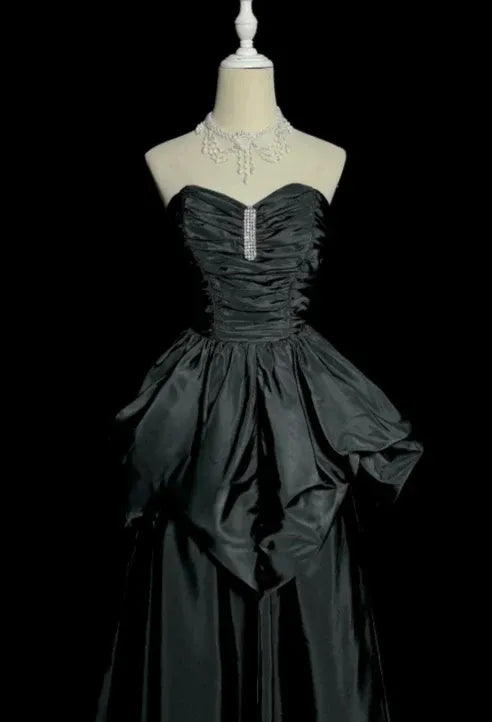 Dramatic A-Line Strapless Ruched Bow-Accented Black Maxi Prom Dress for Women ready to ship