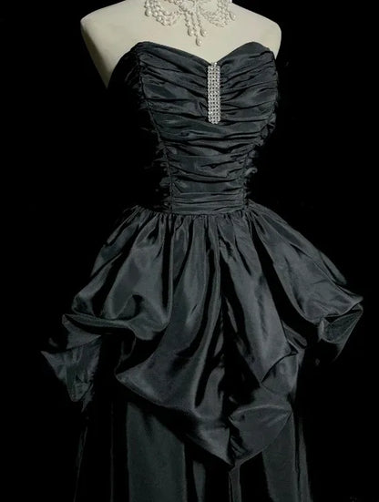 Dramatic A-Line Strapless Ruched Bow-Accented Black Maxi Prom Dress for Women ready to ship