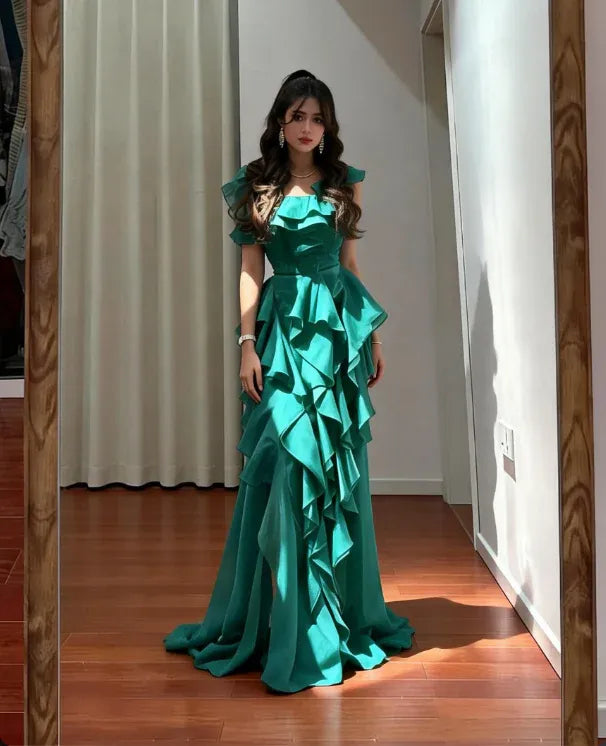 Dramatic A-line Off-the-shoulder Short-sleeve Ruffled Emerald Floor-length Prom Dress for Women Hot Sale