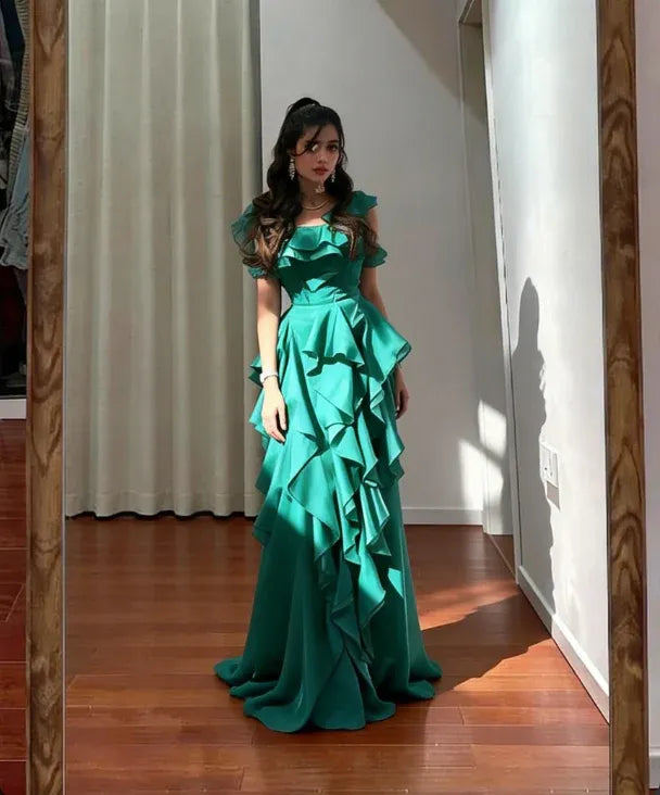 Dramatic A-line Off-the-shoulder Short-sleeve Ruffled Emerald Floor-length Prom Dress for Women Hot Sale